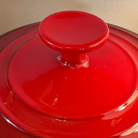 Cherry/Cerise Le Creuset Canister Set - Picture 5 of 7